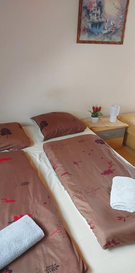 Kekturas-Tora Nyilo Badacsonyi Privat Berlemeny Hotel Badacsonytomaj Buitenkant foto